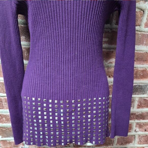 ots Purple RibbedโV-Neck Sweater Large Long Sleeve Studded Hem Lightweight - Picture 4 of 8